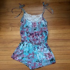 • tropical print romper •